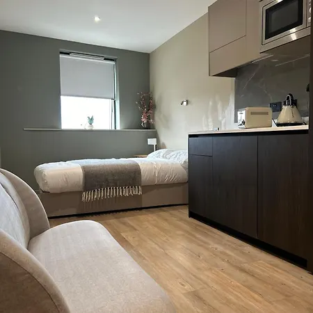 Tribu Kingston * Kingston upon Thames (Greater London)
