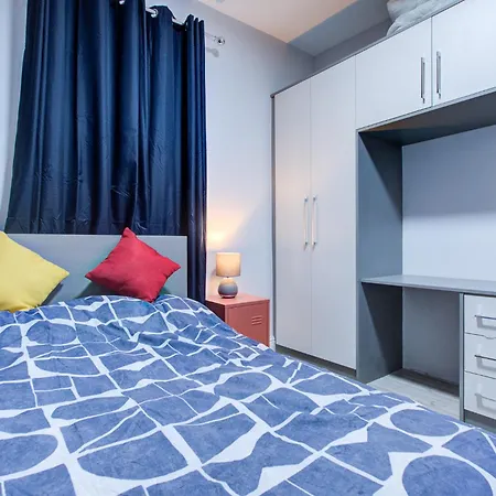 Trendy London Apartment *