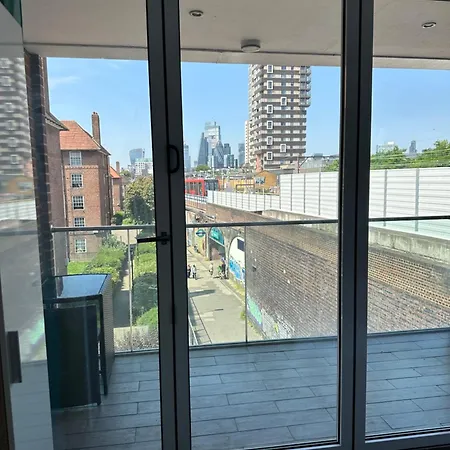 Luxury Private In * London