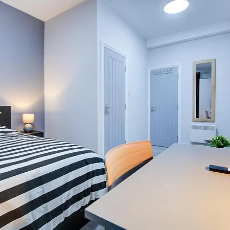 Apartment Trendy London