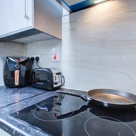Trendy London Apartment