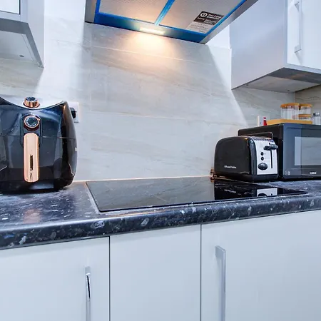 Trendy London Apartment *