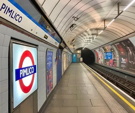 Charming In Victorian Flat Pimlico, Central * Londra