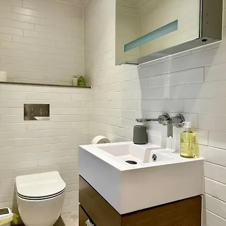 Cute Basement Flat Richmond * Richmond (Greater London)