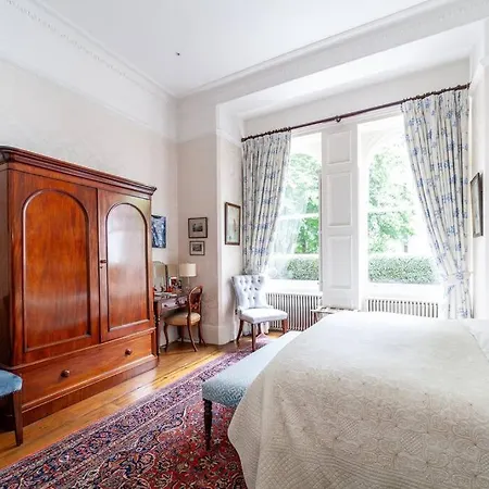 Apartment Elegant 2-bedroom Flat In South Kensington, *