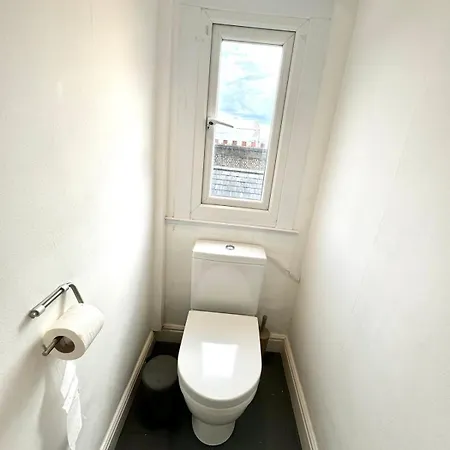 Stylish Floor Flat In The Heart Of Camden! London