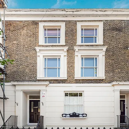 Stylish Maisonette Pass The Keys Holiday home