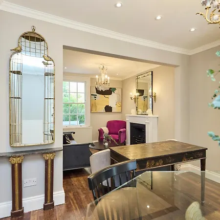 The Chelsea Retreat - Outstanding 5bdr House With Garden Apartment *