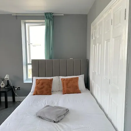 Luxury Private In * London
