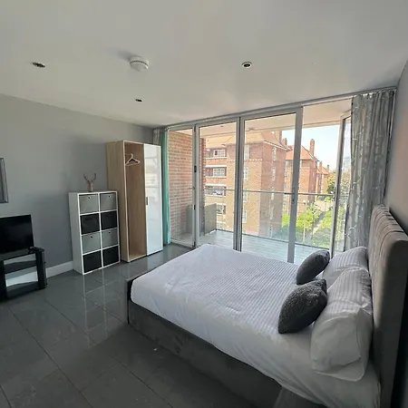 Luxury Private In