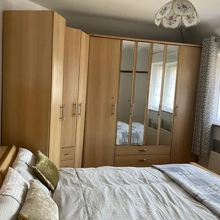 Homestay 35 Holborn Road E13 8ph London