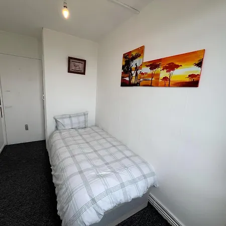 Cosy 2 Bedroom Flat With Balcony Apartment Abbey Wood