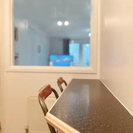 Cosy King Size In Tower Bridge * London
