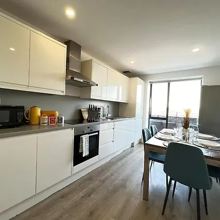 Apartment O2 Skyview Penthouse