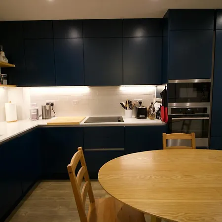 Luxury Surrey Quays * London