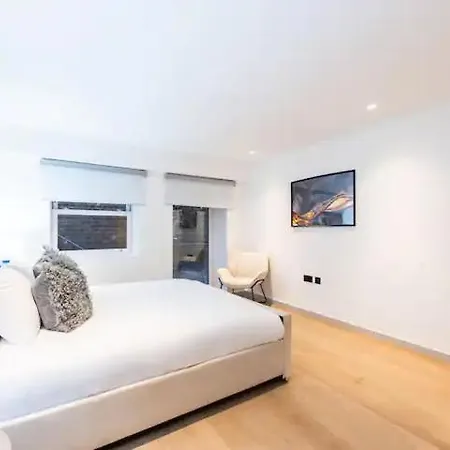 Apartment Veevo Edbrook Collection