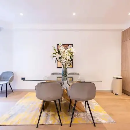 Veevo Edbrook Collection Apartment London