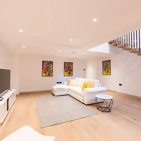 Apartment Veevo Edbrook Collection London