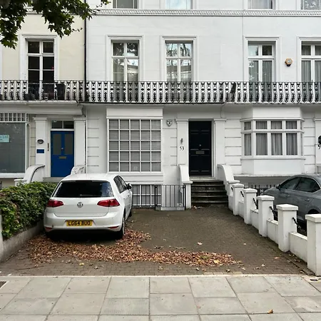 Number 53 - Stunning Maisonette With Parking In Kensington & Chelsea Apartment London