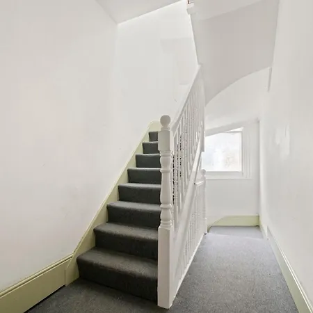 Apartment Comfy 2-bedroom Flat In Heart Of Shoreditch London