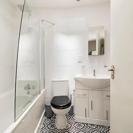 Apartment Comfy 2-bedroom Flat In Heart Of Shoreditch *
