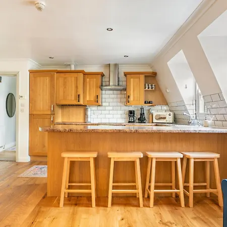 Comfy 2-bedroom Flat In Heart Of Shoreditch