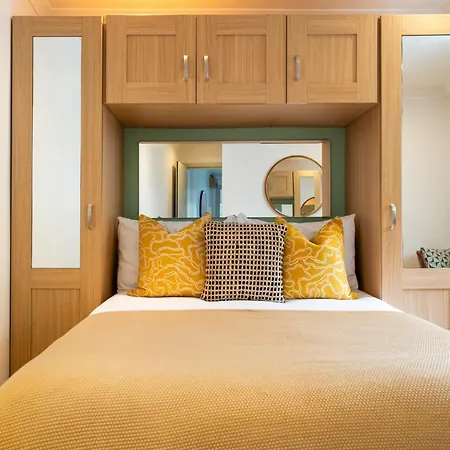 Comfy 2-bedroom Flat In Heart Of Shoreditch * London