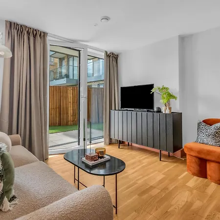 Apartament Mysquare Two Bedroom In Limehouse