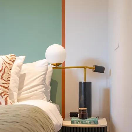 Mysquare Two Bedroom In Limehouse * Londyn