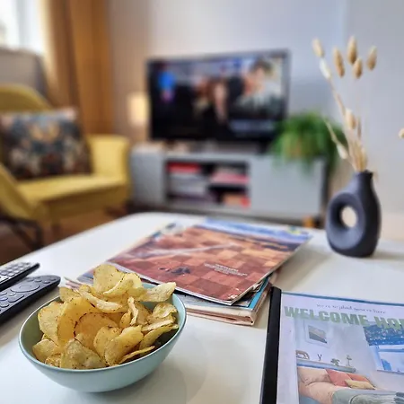 Apartment 1-bed Apartment, Close To Kensington Olympia With Free Wi-fi & Netflix London