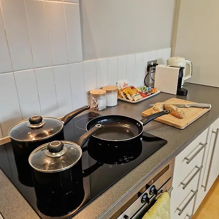 1-bed Apartment, Close To Kensington Olympia With Free Wi-fi & Netflix Apartment