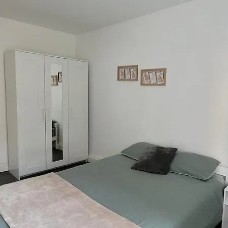 Beauty Flat
