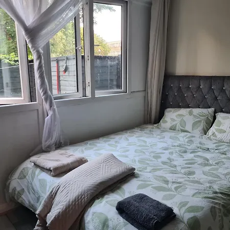 Apartment Cosy In Waynflete Square