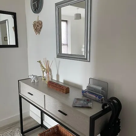 Apartment Modern Flat, Amenities, Rm138rp Dagenham
