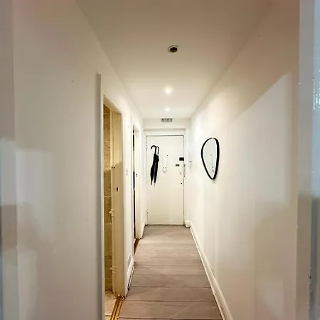 Oxford Beautiful Studio