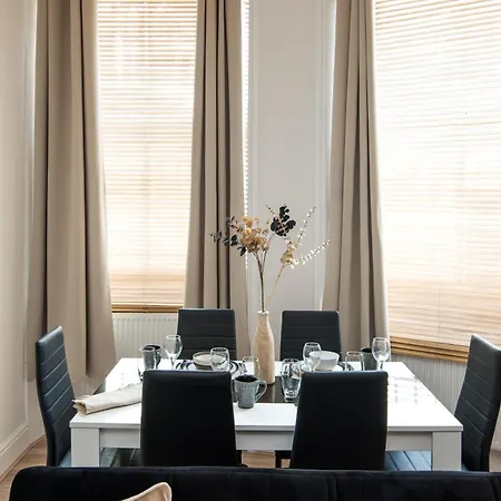 Gloucester Rd-southkensington-hydepark-harrods-g13 Apartment London