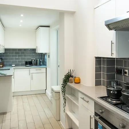Gloucester Rd-southkensington-hydepark-harrods-g13 Apartment