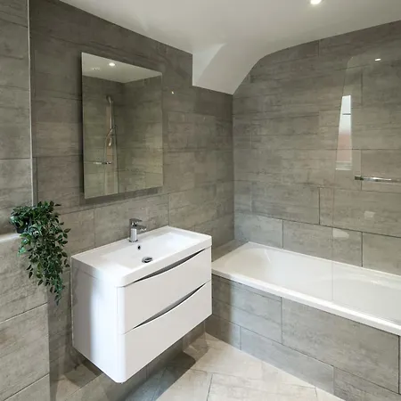 Gloucester Rd-southkensington-hydepark-harrods-g13 Apartment