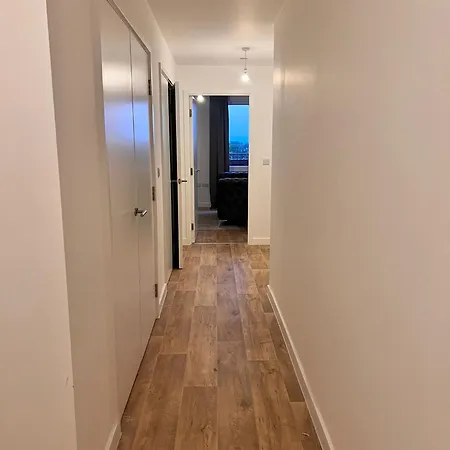Apartment Beautiful Modern 1 Bed Flat Barking (Greater London)