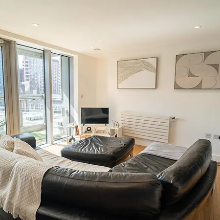 The Canning Comfort Apartment London