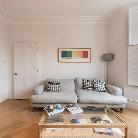 Skandi Chic Hideaway Near River And Transport Pass The Keys