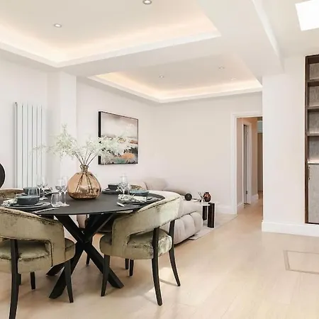 Newly Refurbished Cosy 2 Bed In Wembley Apartment *