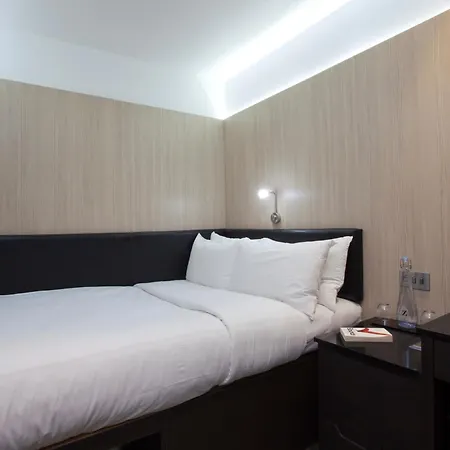 The Z Victoria Hotel 3*
