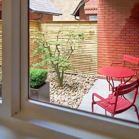 Cheval Knightsbridge Aparthotel 5*