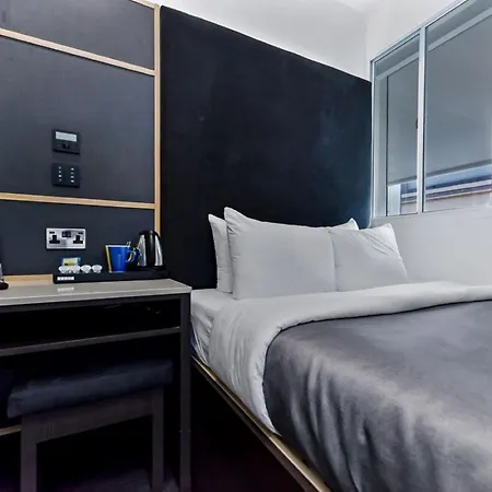 Hotel The Z Trafalgar