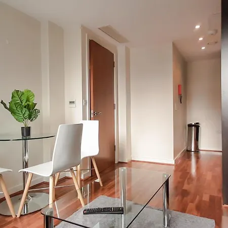 Mysquare Moorgate One Bedroom Near Lamb's Passage *