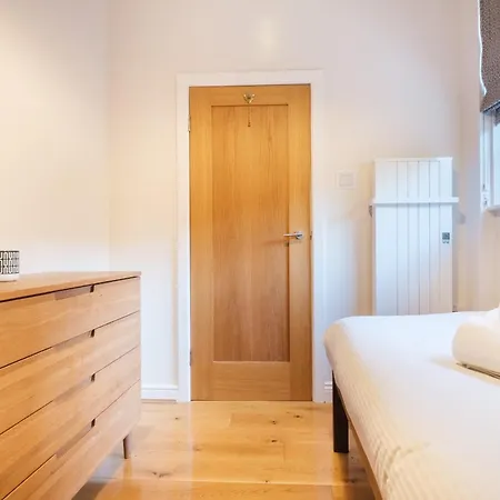 King's Cross 3br - Cityapartmentstay * London