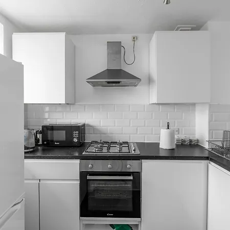 Serviced - For Families Or Corporate