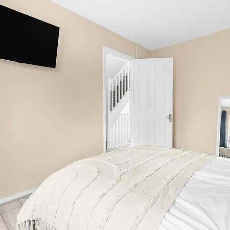 Apartment Serviced - For Families Or Corporate London