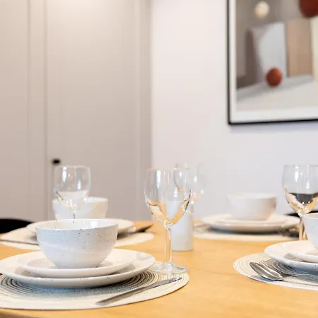 Apartment Coleherne Road Ix London